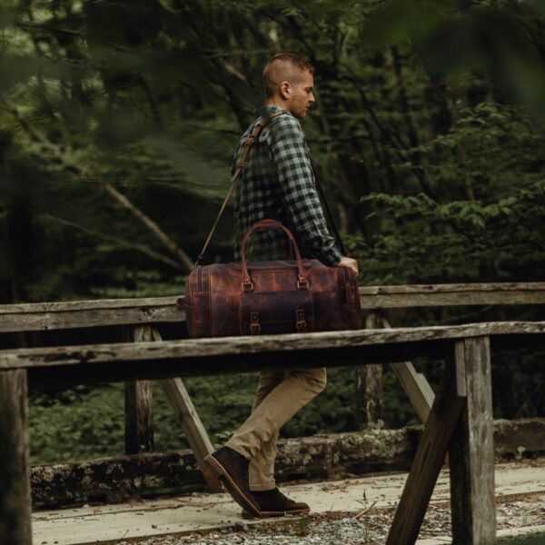 Chester Full-Grain Buffalo Leather Weekender Duffle Bag